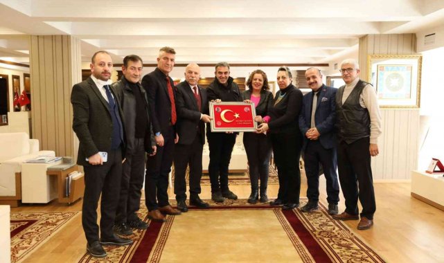 Sekmen: Sosyal tesislerimizi halkımıza açtık