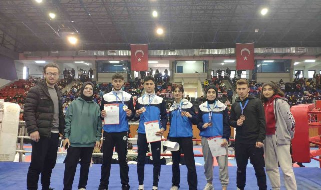 Selçuklu Belediyespor'dan Kick Boks'ta 5 madalya