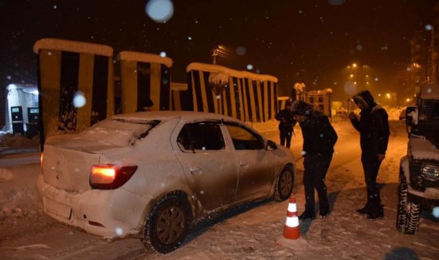 Şemdinli&#039;de trafik kontrolleri sıklaştırıldı