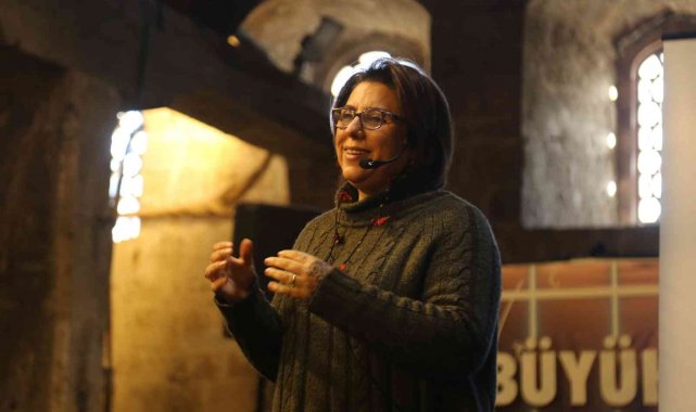 Semt pazarlarından toplanan atıklar kompost gübreye dönüştürülüyor