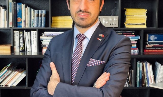 Sezen Aksu'ya tepkiler dinmiyor