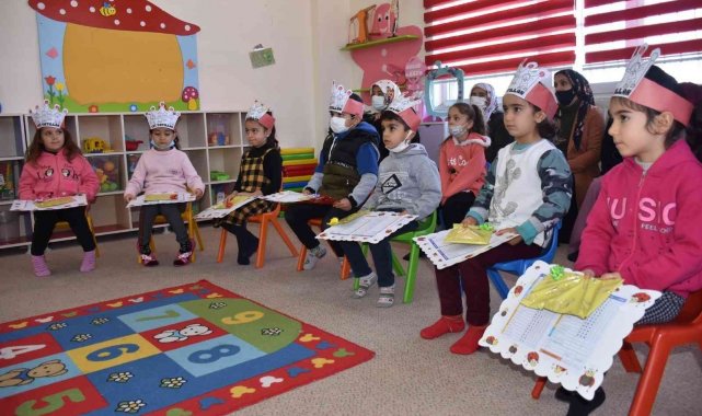 Siirt Belediyesi Minik Adımlar Kreşinde karne heyecanı