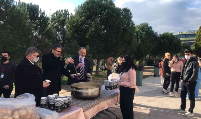 Sınav haftasındaki gençlerin çorbaları müftülükten