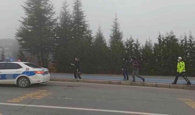 Sınava geç kalan öğrencilerin yardımına polis ekipleri koştu