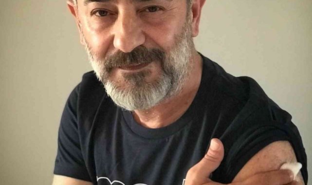 Sinema ve dizi oyuncusu Ayberk Pekcan Mersin'de hayatını kaybetti