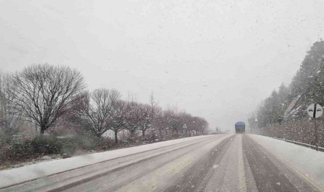 Sinop&#039;ta kar yağışı
