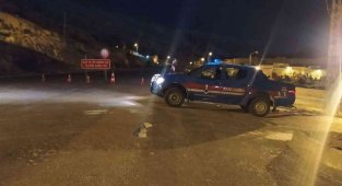 Sivas-Gürün karayolu tipi nedeniyle ulaşıma kapatıldı