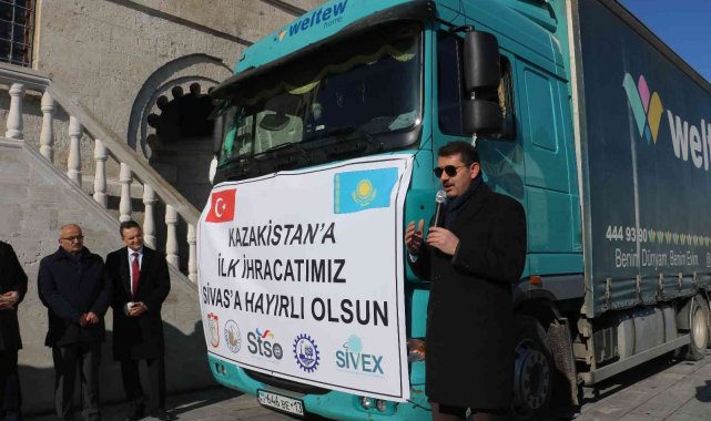 Sivas ilk ihracat tırını Kazakistan'a uğurladı