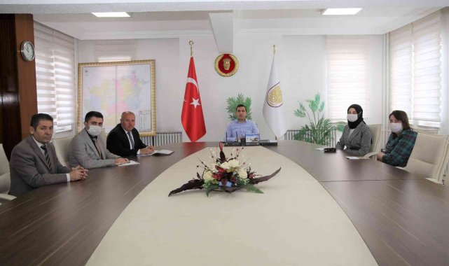 Sivas&#039;ta 30 bin ton çöp toplandı