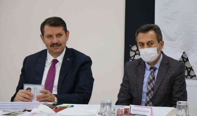 Sivas'ta eğitimde ilk dönem değerlendirildi