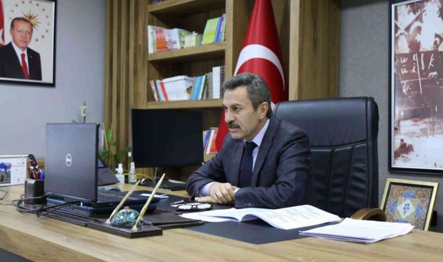 Sivas&#039;ta eğitimde ilk dönem değerlendirildi