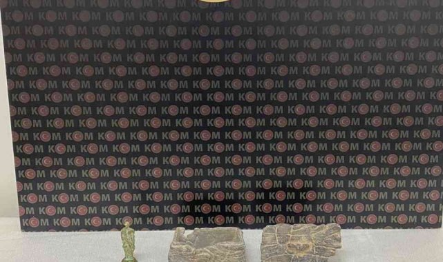 Sivas'ta operasyon, çok sayıda tarihi eser ele geçirildi