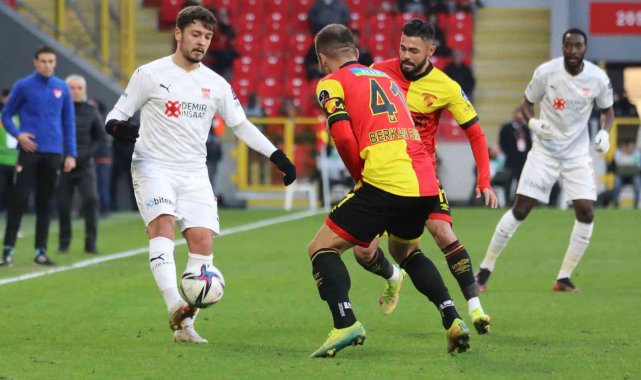 Sivasspor, 6. mağlubiyetini Göztepe deplasmanında aldı