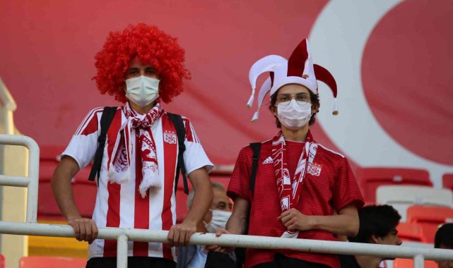Sivasspor - Fenerbahçe maçının biletleri satışta