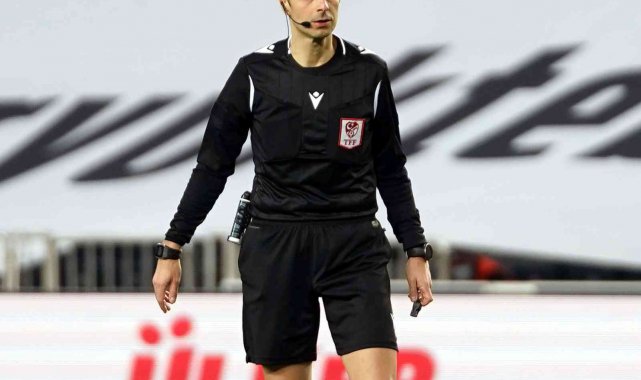 Sivasspor - Trabzonspor maçında Mete Kalkavan düdük çalacak