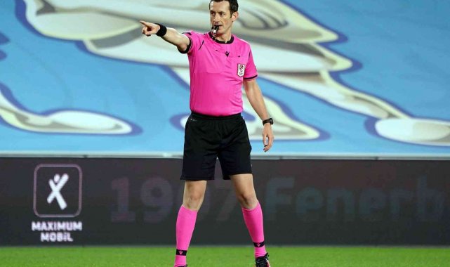 Sivasspor - Trabzonspor maçının VAR'ı Tugay Kaan Numanoğlu