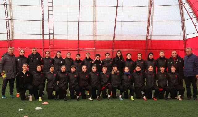 Sivasspor, Trabzonspor'u yenmeyi hedefliyor!