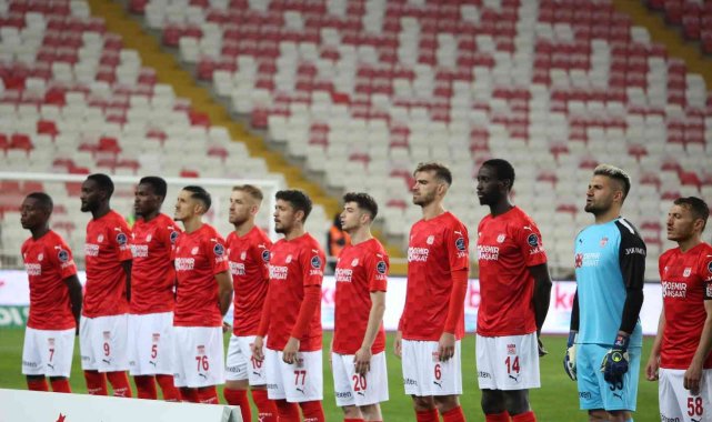 Sivasspor'da, Fenerbahçe maçı öncesi tam 7 eksik!