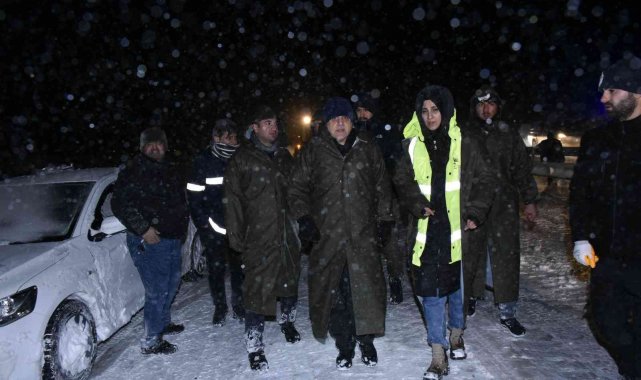 Siverek'te ekipler tipide hastaneye götürülemeyen iki bebek için seferber oldu