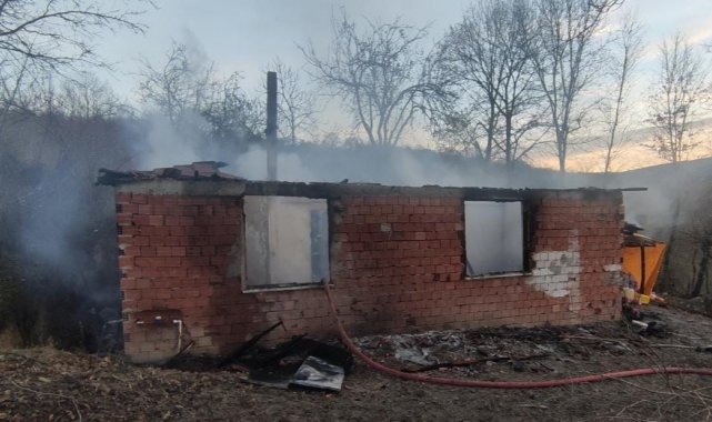 Sobadan çıkan yangında ev küle döndü: 1 yaralı