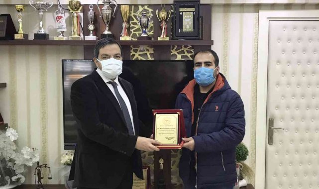 Şofördü, inşaat mühendisi oldu