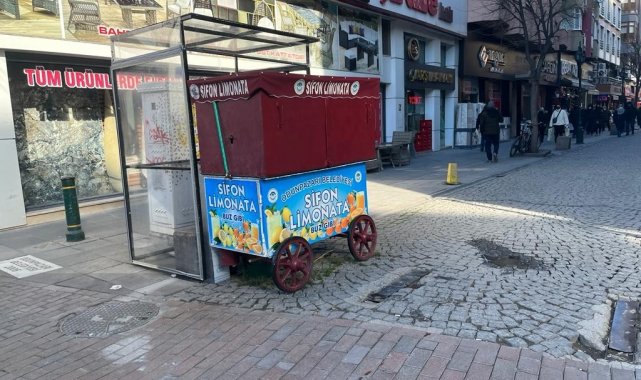Soğuk hava bazı seyyar esnafa kepenk indirtti