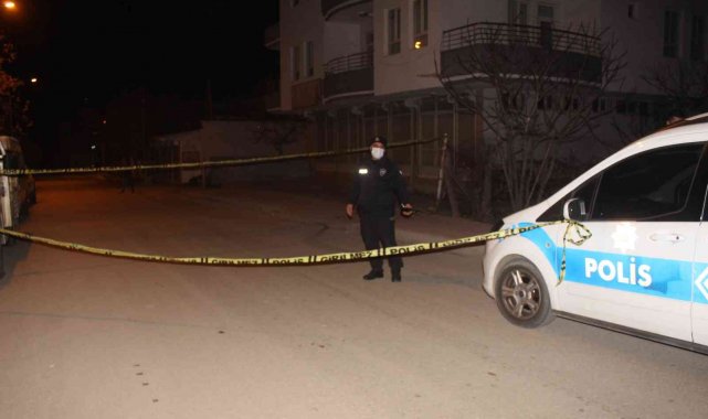 Sokak ortasında silahlı saldırı: 1 yaralı