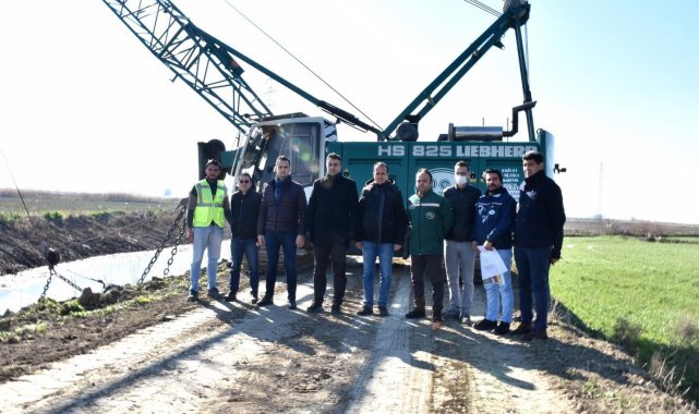 Söke&#039;de, dere yatak temizleme çalışmaları sürüyor