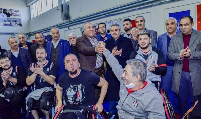 Soylu'dan sporculara destek