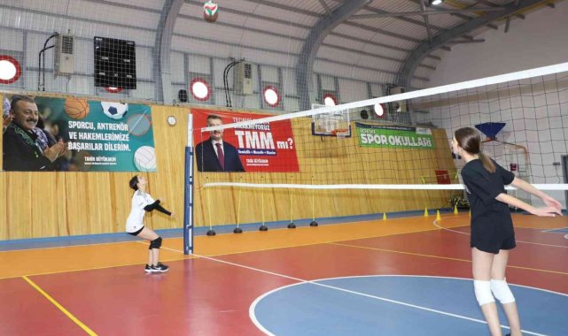 Spor okullarında 24 bin çocuk sporla tanıştı