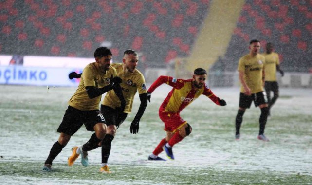 Spor Toto Süper Lig: Gaziantep FK: 0 - Yeni Malatyaspor: 0