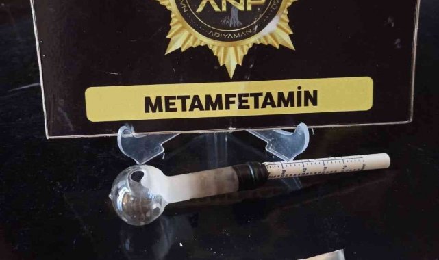 Şüpheli şahıslarda uyuşturucu yakalandı: 6 gözaltı