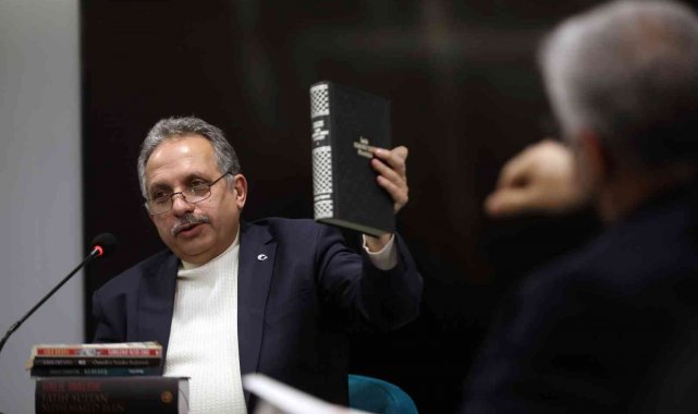 Talas&#039;ta &#039;Gençlerle Kitap Sohbetleri&#039; devam ediyor