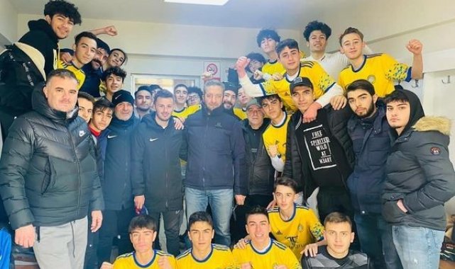 Talasgücü Belediyespor U18 kayıpsız ilerliyor