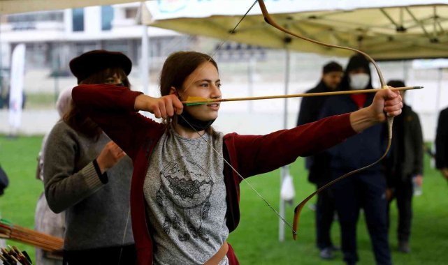 Tarihi zafer, okçuluk turnuvası ile kutlandı