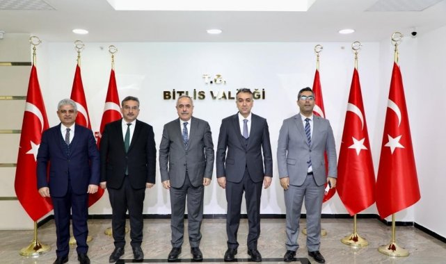 Tarım ve Orman Bakan Yardımcısı Tunç Bitlis'te