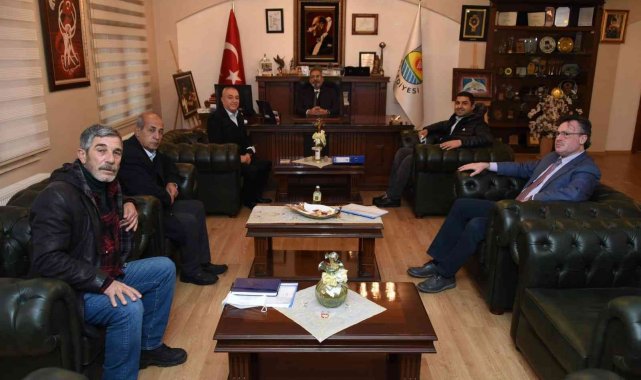 Tarsus Belediyesinden en düşük maaş 5 bin 200 lira oldu