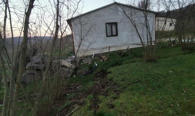 Taşocağının malzeme aldığı mahallede heyelanların olduğunu iddia etti