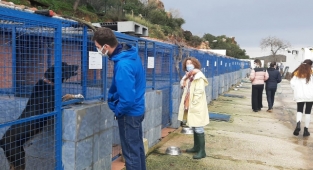 Tatlıtuğ çiftinden Bodrum'da anlamlı destek