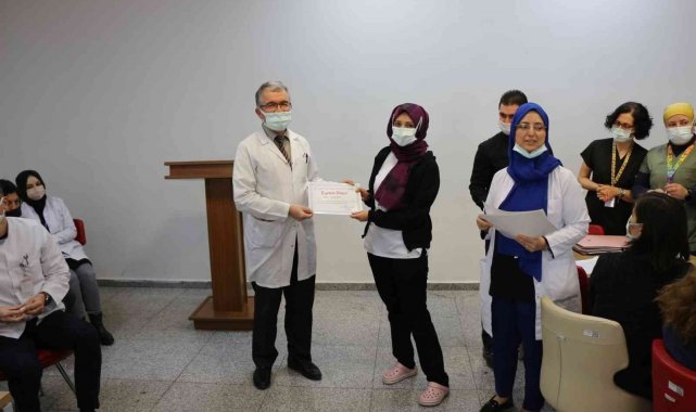 Tavşanlı&#039;da hastane personeline teşekkür belgesi