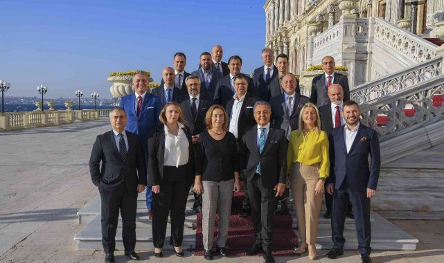 Tekstil sektöründe patronlara, 'dijital kuşağı çalıştırma' dersi