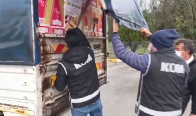 TEM'de 4 milyon 560 bin kaçak makaron ele geçirildi