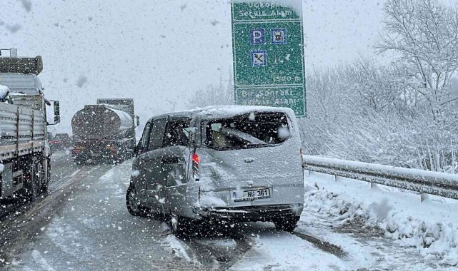 TEM'de 7 araçlı zincirleme kaza