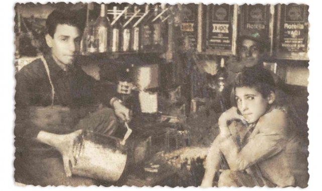 Tenekeci Mehmet Usta'nın hayatı kitaplaştırıldı