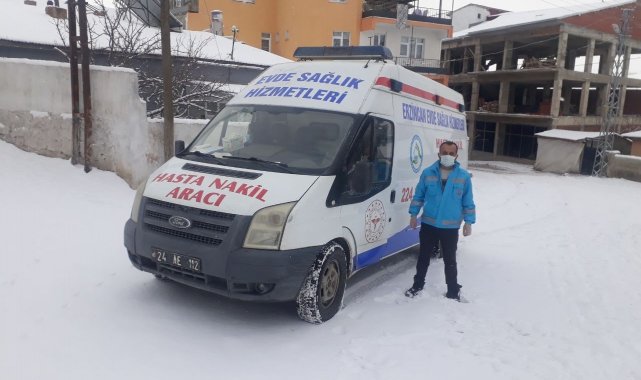 Tercan Devlet Hastanesi Evde Sağlık Hizmetleri ekibi engel tanımıyor