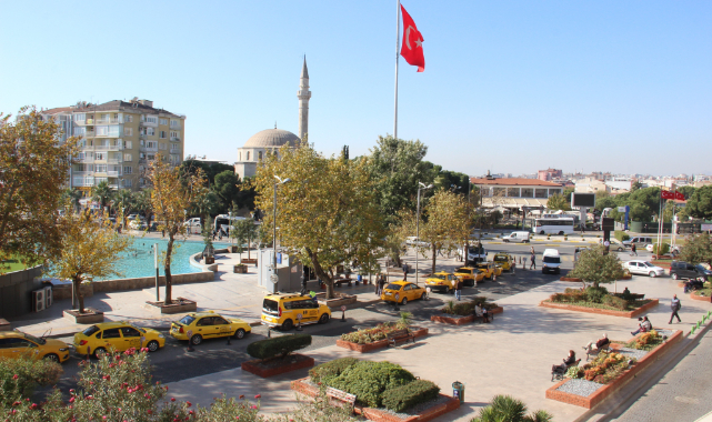 Tesla, Türkiye&#039;de 10 yeni hızlı şarj merkezini devreye alıyor