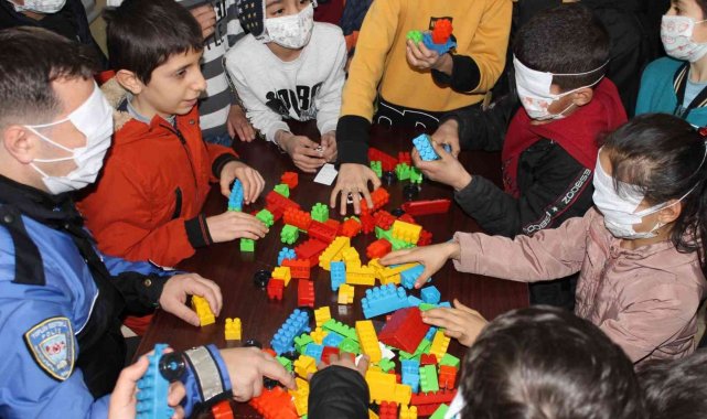 Toplum destekli polisler, engelliler için etkinlik düzenledi