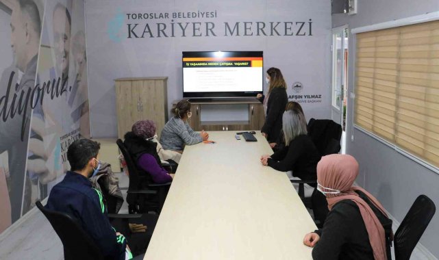 Toroslar Belediyesi, Halkla İlişkiler ve Organizasyon Kursu açtı