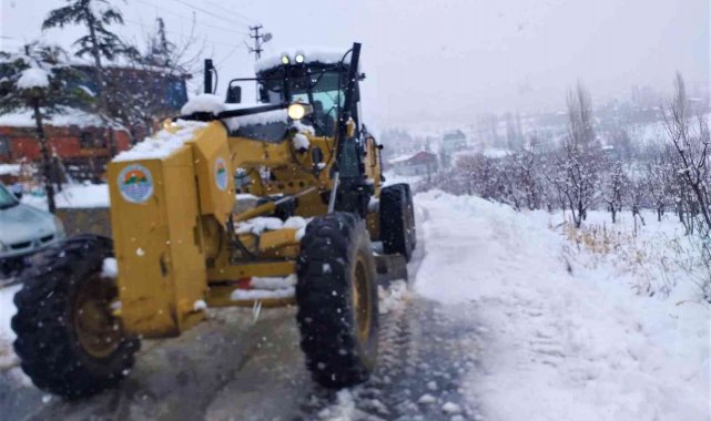Toroslar Belediyesi, tüm ekipleriyle teyakkuzda