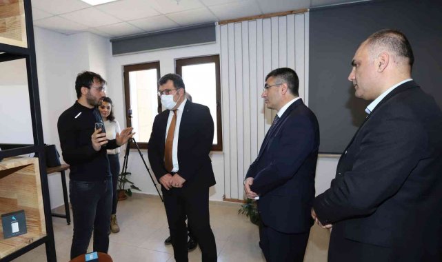 TÜBİTAK Başkanı Prof. Dr. Hasan Mandal Kapadokya Teknopark'ta İncelemelerde Bulundu